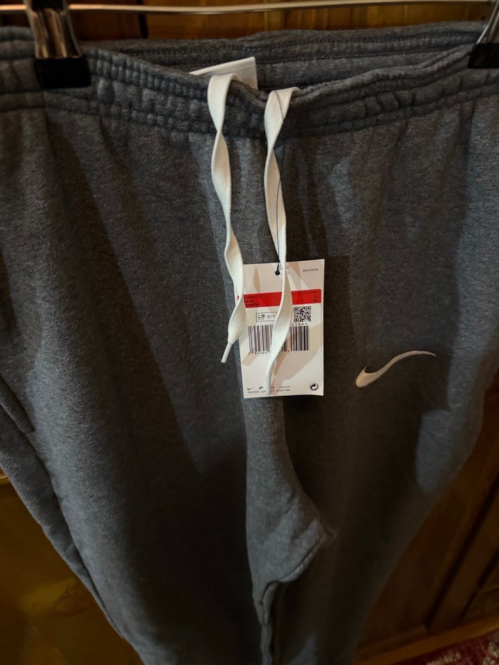 Gri Rahat Kesim Eşofman Altı - Görsel 4