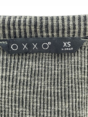 xs Beden çeşitli Renk oxxo Bluz %70 İndirimli.