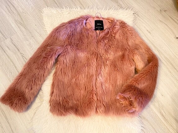 Bershka peluş kürk