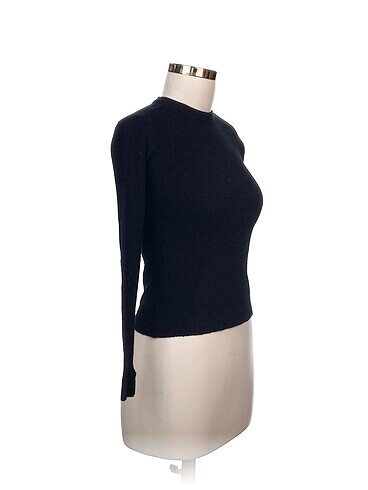Pull and Bear Pull and Bear Bluz %70 İndirimli.