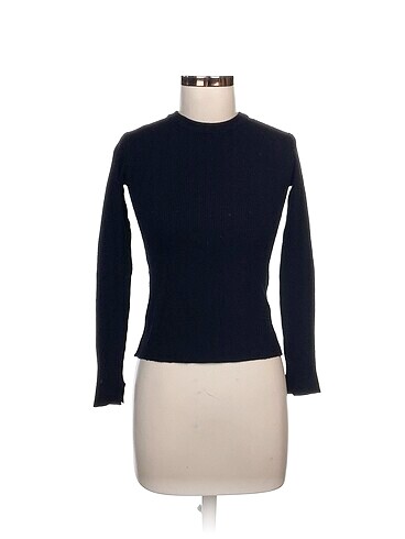 Pull and Bear Bluz %70 İndirimli.
