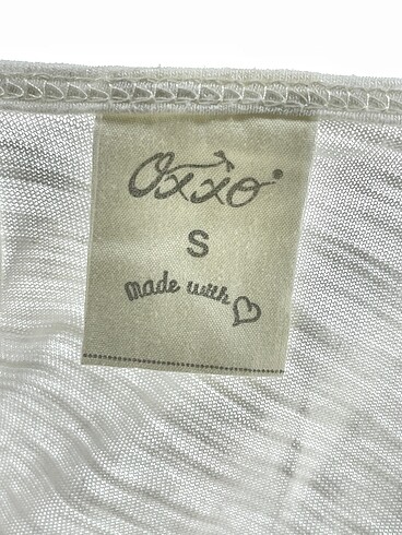 s Beden beyaz Renk oxxo Bluz %70 İndirimli.