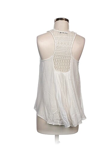 s Beden Bershka Bluz %70 İndirimli.
