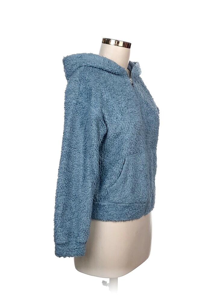 Bershka Spor Dış Giyim %70 İndirimli. - Görsel 2