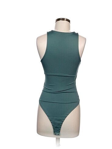 xs Beden Trendyol & Milla Bluz %70 İndirimli.