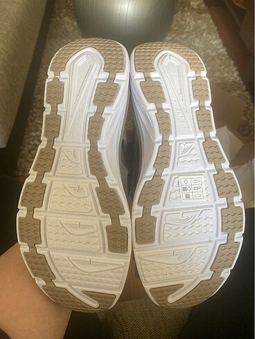 41 Beden camel Renk Skechers Sandalet