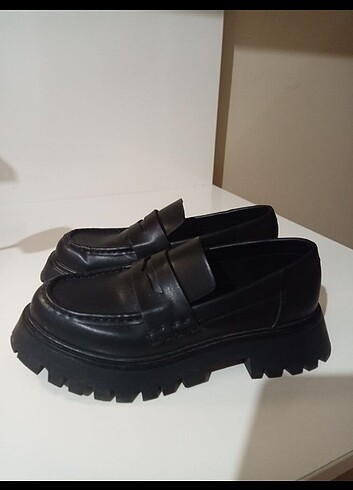 35 Beden siyah Renk Pull and bear loafer