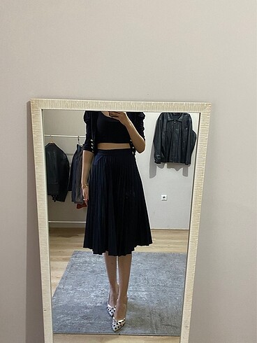 Zara Pilili Midi Boy Etek