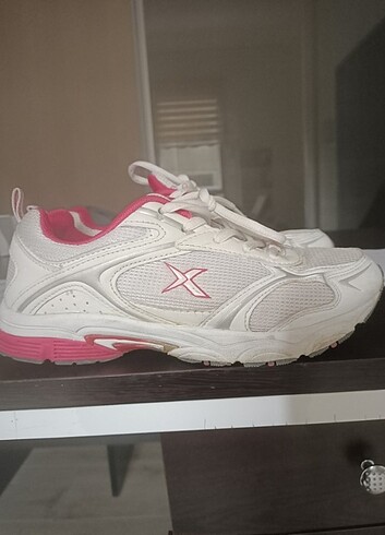 Kinetix ayakkabı 