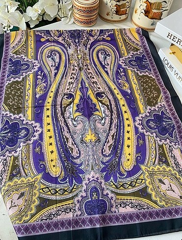 Etnik desenli pamuk şal