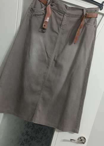 Gri Deri Midi Kemerli Kadın Etek - Görsel 2