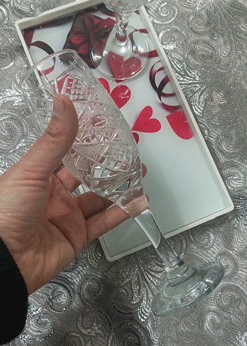 Beyaz Desenli Kristal Kadehler - Görsel 3