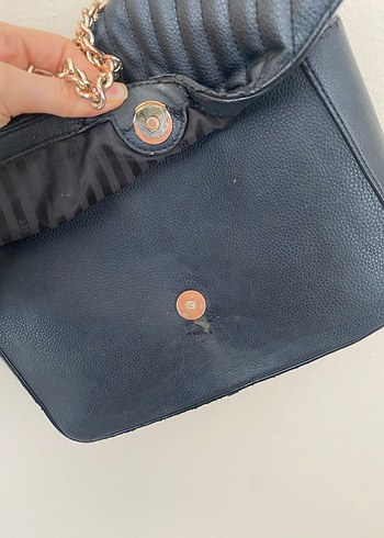 Zincir Detaylı Siyah Deri Kadın Çanta - Görsel 5