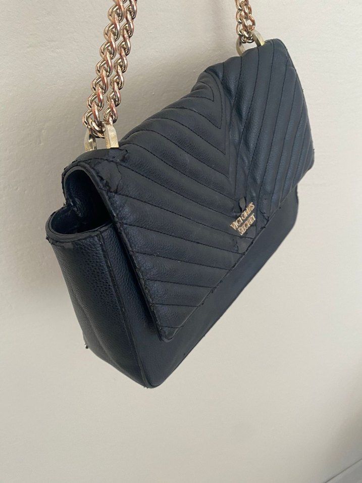 Zincir Detaylı Siyah Deri Kadın Çanta - Görsel 4