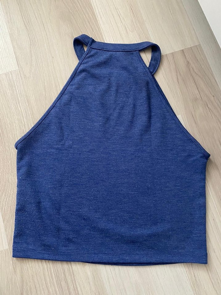 Mavi Yüksek Yakalı Kolsuz Atlet - Görsel 2