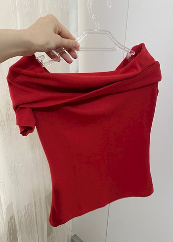 Kırmızı Drapeli Kayık Yaka Kadın Bluz - Görsel 2