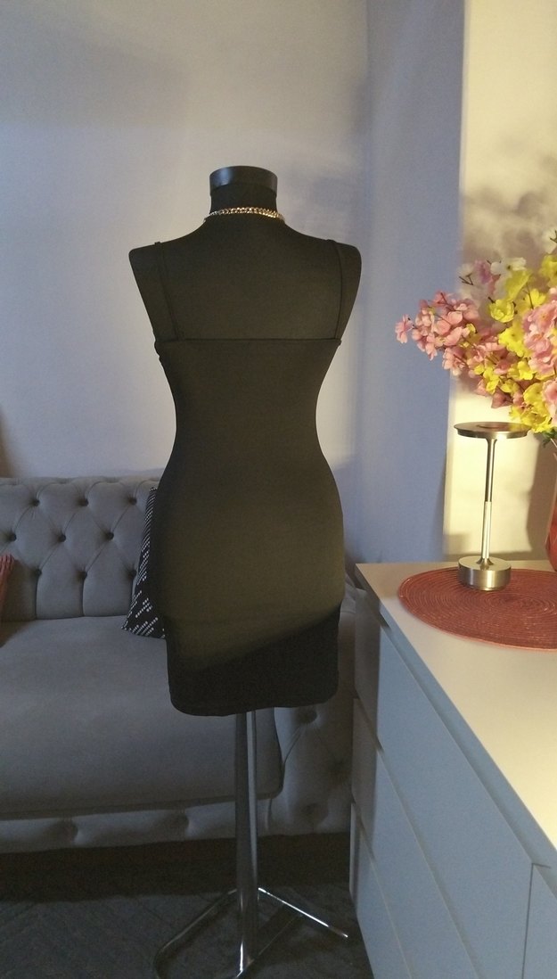 36/S beden boy 75 cm. Siyah Midi Fitilli Gotik Abiye Elbise - Görsel 4