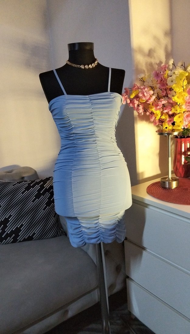 36/S beden, boy 65 cm MaviDrapeli İnce Askılı Uzun Abiye Elbise - Görsel 3