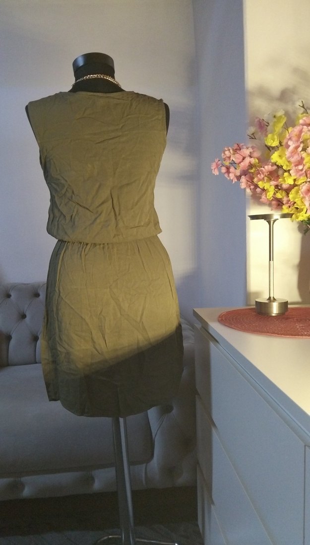 36/S beden boy 80 cm, Kemerli V Yaka Kolsuz Midi Elbise - Görsel 4