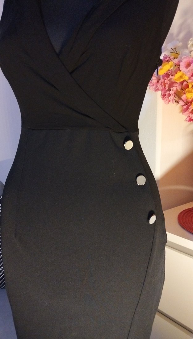 adl 34/xs beden boy 80 cm, Düğmeli Siyah V Yaka Midi Ofis Elbise - Görsel 2