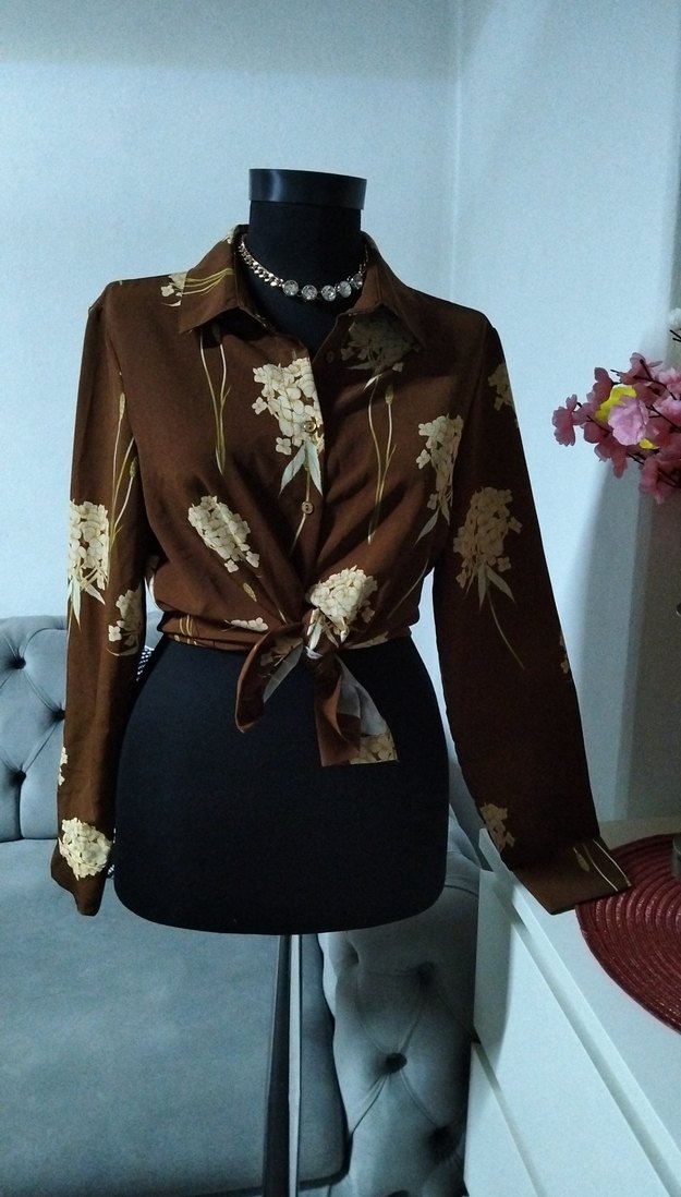 38/M beden, Düğmeli Kahverengi Çiçekli Vintage Gömlek - Görsel 2