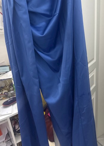 Mavi Drapeli yırtmaçlı Uzun Abiye Elbise - Görsel 2