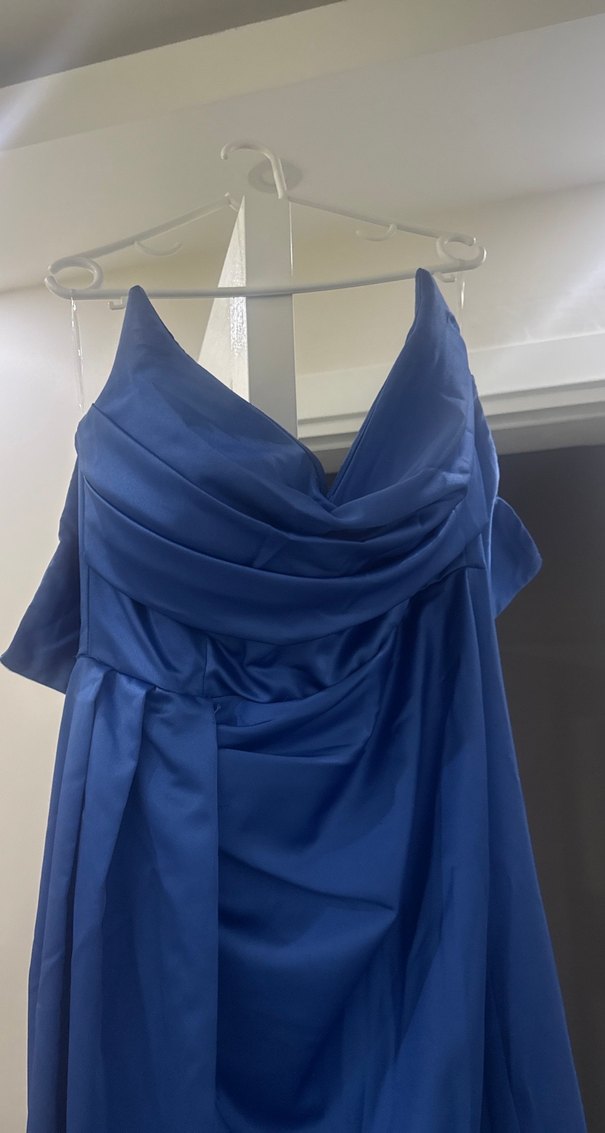 Mavi Drapeli yırtmaçlı Uzun Abiye Elbise - Görsel 4