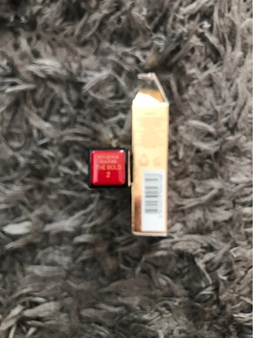 Beden Ysl ruj no 1