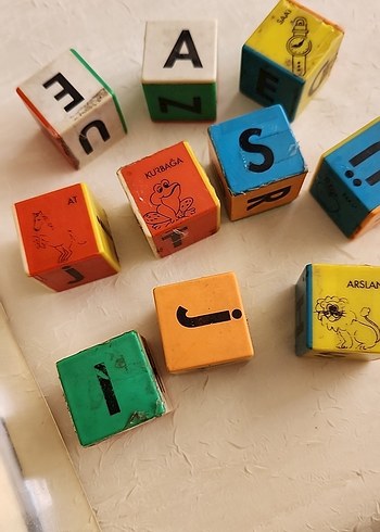 Fisher Price Renkli Eğitici Harf Küpleri