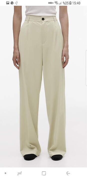 Zara pastel yeşil pantolon.