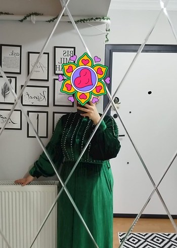 Kadın Yeşil Süet Uzun Nakışlı Elbise - Görsel 3