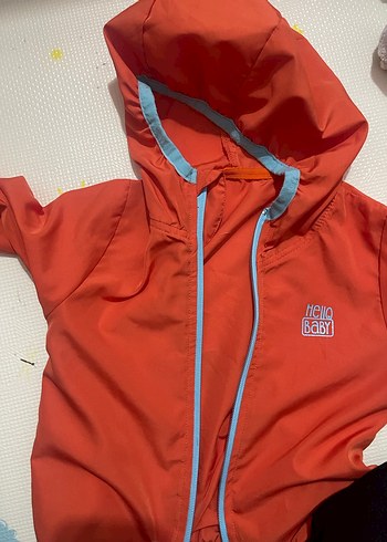 Kırmızı Fermuarlı Erkek Çocuk Yağmurluk - Görsel 2