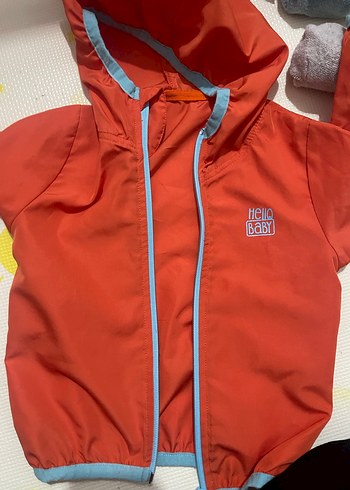 Kırmızı Fermuarlı Erkek Çocuk Yağmurluk - Görsel 3