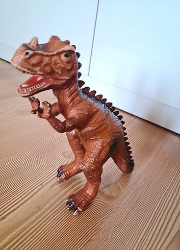  Beden Renk Dinosaurus