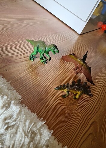  Beden 3lü dinozor set