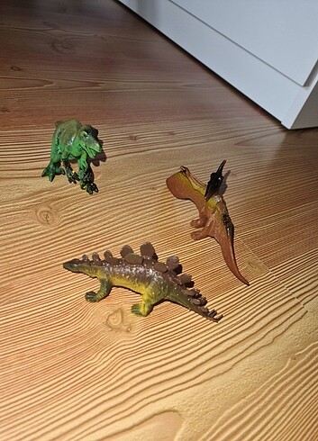  Beden Renk 3lü dinozor set