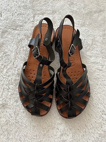 Nişantaşı shoes hakiki deri sandalet