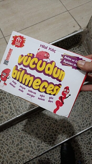 Vücudun bilmecesi öykü kitabı