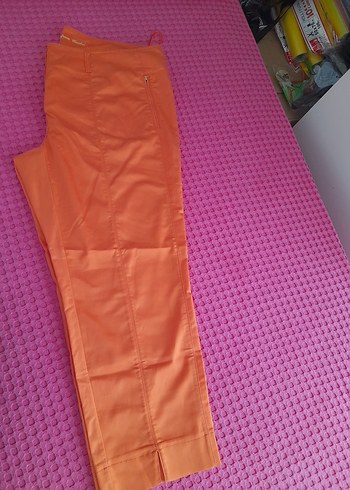 50 Beden Turuncu Parlak Kumaş Kadın Pantolon