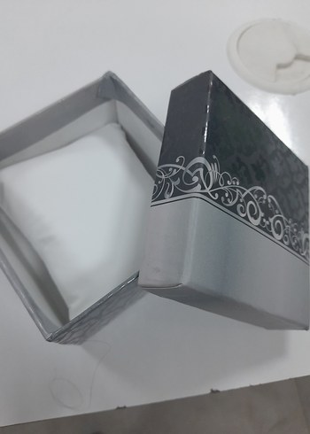 Renkli Yuvarlak Hediyelik Kutular - Görsel 5