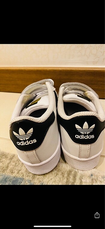 31 Beden Adidas EF4838 çocuk spor ayakkabı 31,5