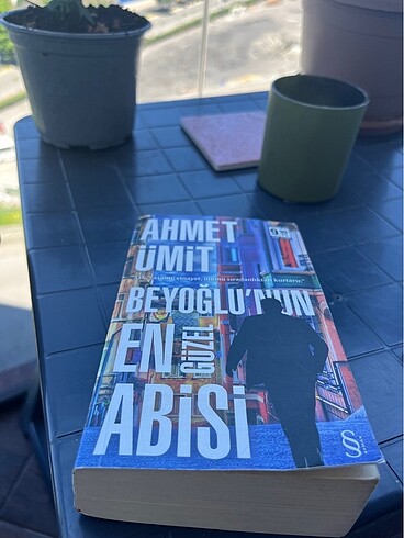 Ahmet ümit Beyoğlu?nun en güzel abisi