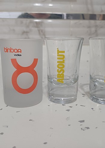  Beden Beyaz ve Gri Renkli Shot Bardak Seti