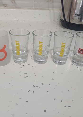 Beyaz ve Gri Renkli Shot Bardak Seti