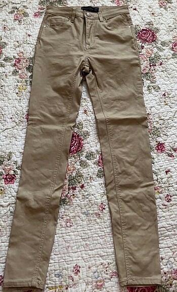 Stradivarius Mumlu Pantolon