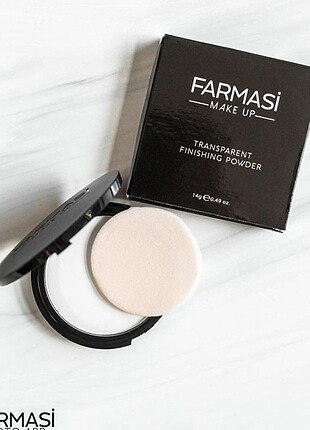 Farmasi transparan pudra 
