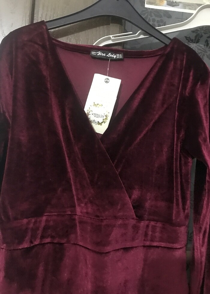 Bordo kadife etiketli - Görsel 3