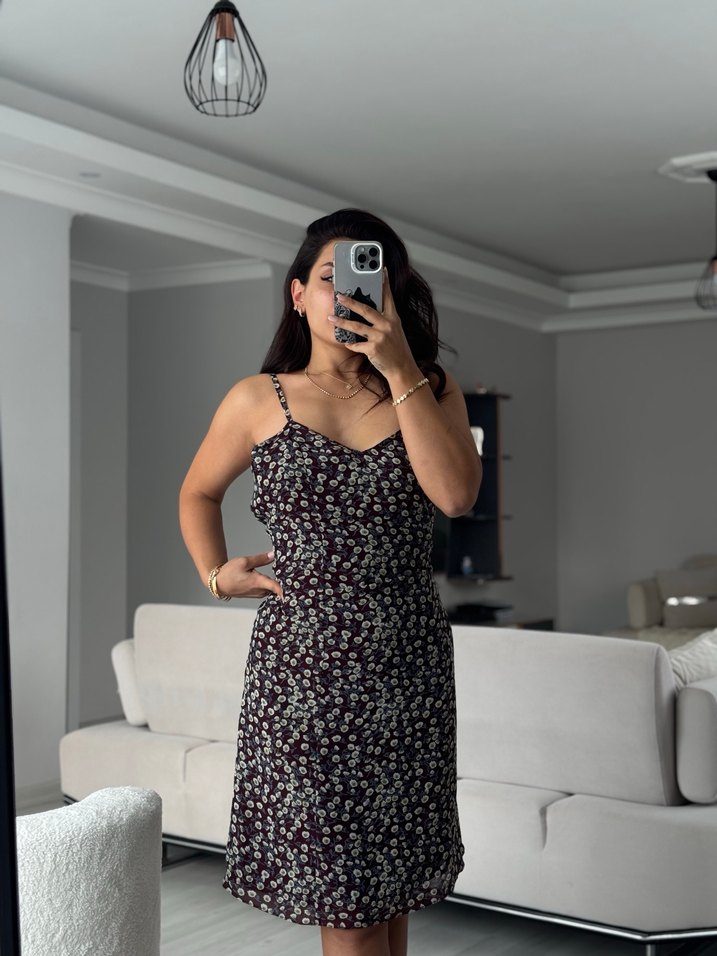 Midi Çiçek Desenli İnce Askılı Elbise - Görsel 2