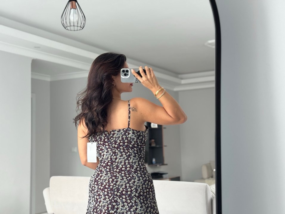 Midi Çiçek Desenli İnce Askılı Elbise - Görsel 4