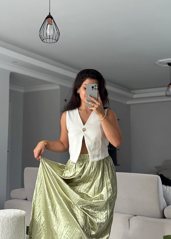 Şeffaf Dokulu Midi Boy Salaş Haki Etek - Görsel 2